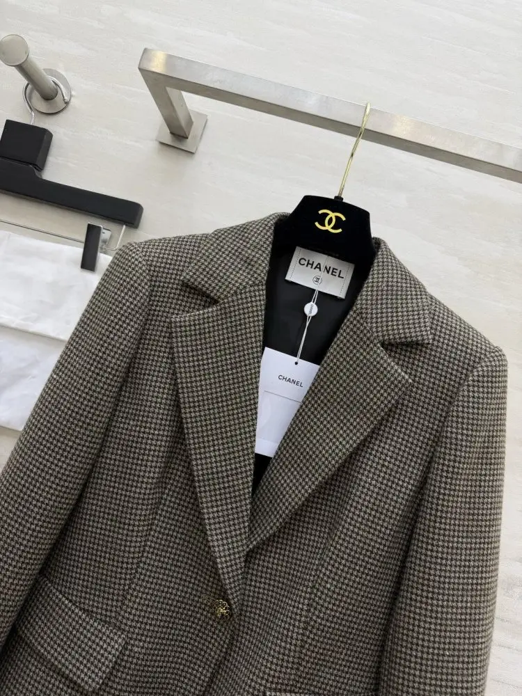 Chanel Піджак жіночий — Фото 5