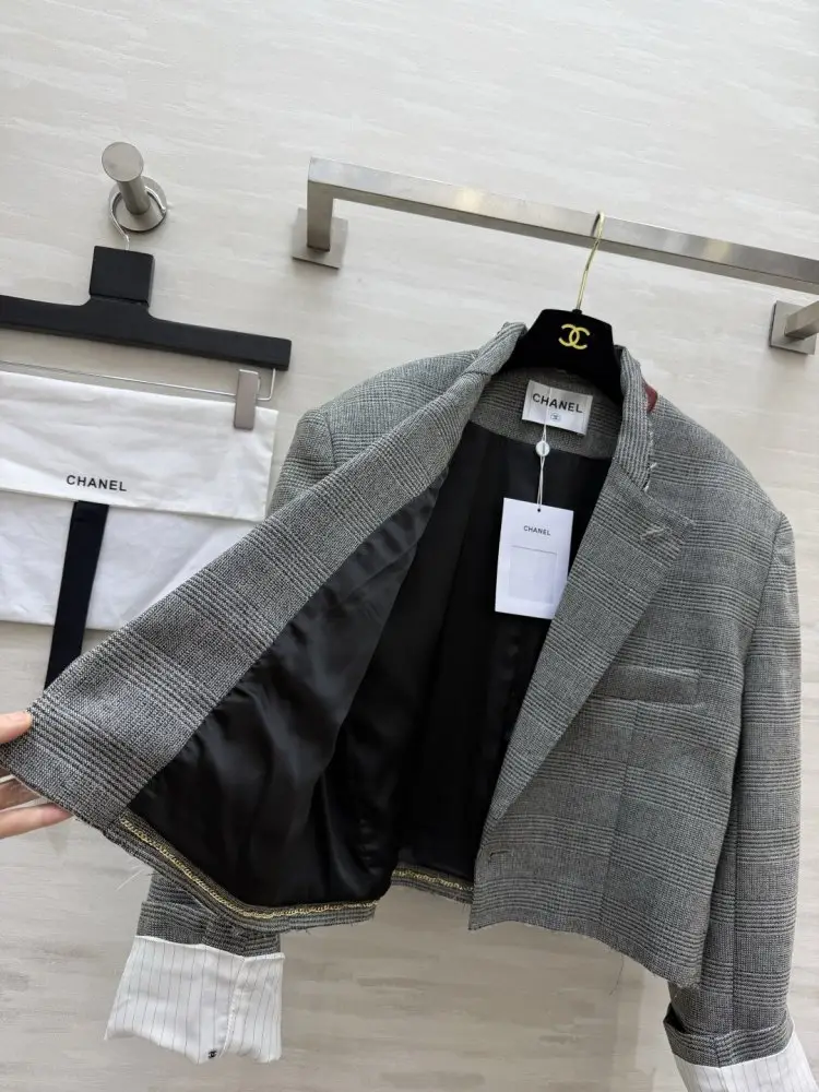 Chanel Піджак жіночий — Фото 5