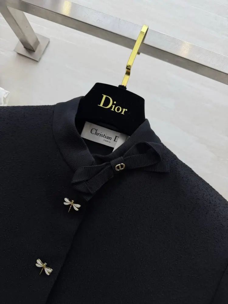 Chanel A jacket female — Photo 5