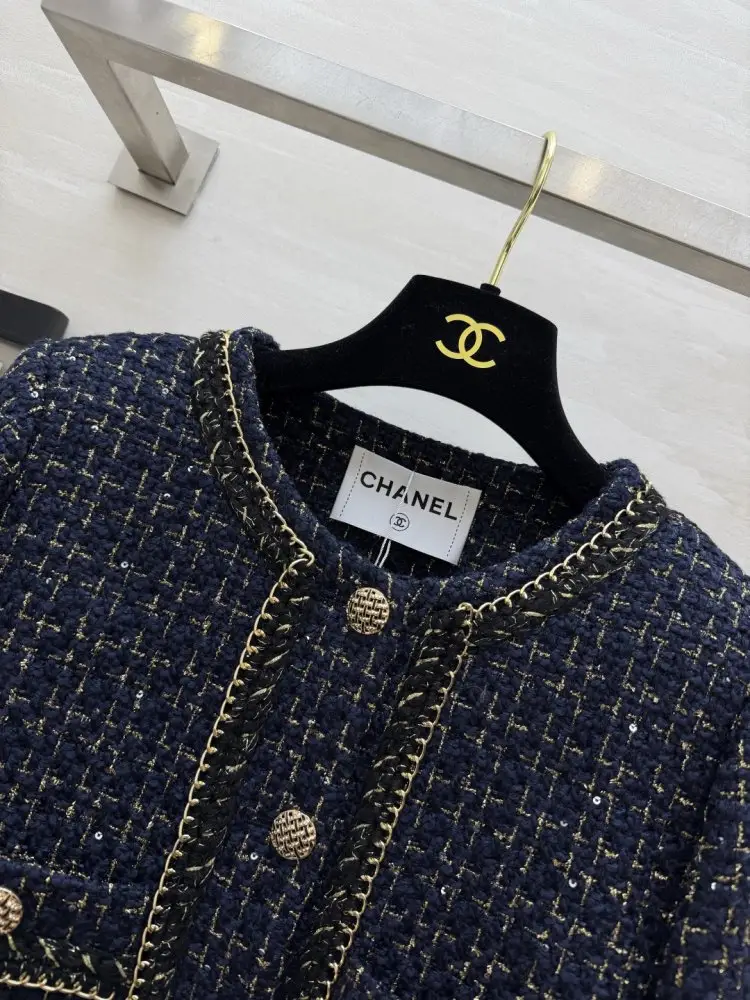 Chanel Піджак твідовий жіночий — Фото 3