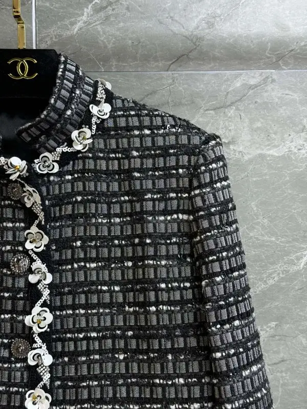 Chanel Піджак твідовий жіночий — Фото 3