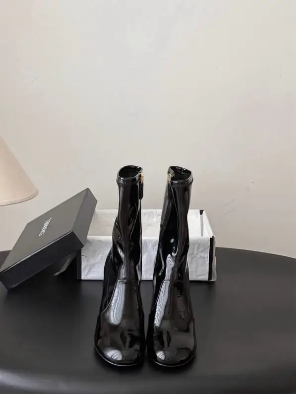 Chanel Ankle boots 26B Métiers d'Art Collection — Photo 2
