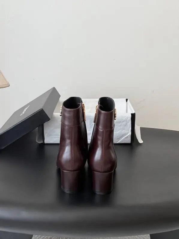 Chanel Ankle boots 26B Métiers d'Art Collection — Photo 3