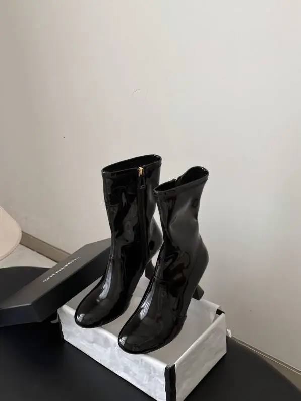 Chanel Ankle boots 26B Métiers d'Art Collection — Photo 4