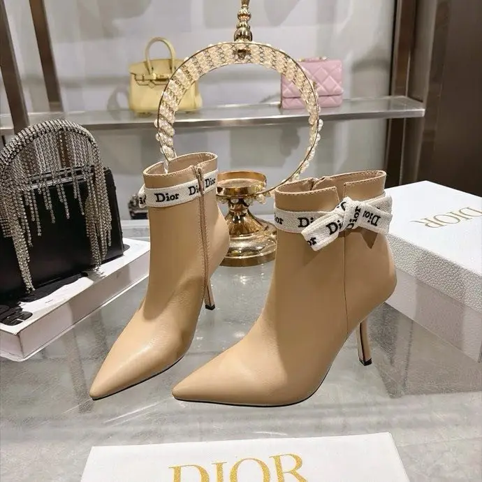 Chanel — Ankle boots Dior J'Adior on heel