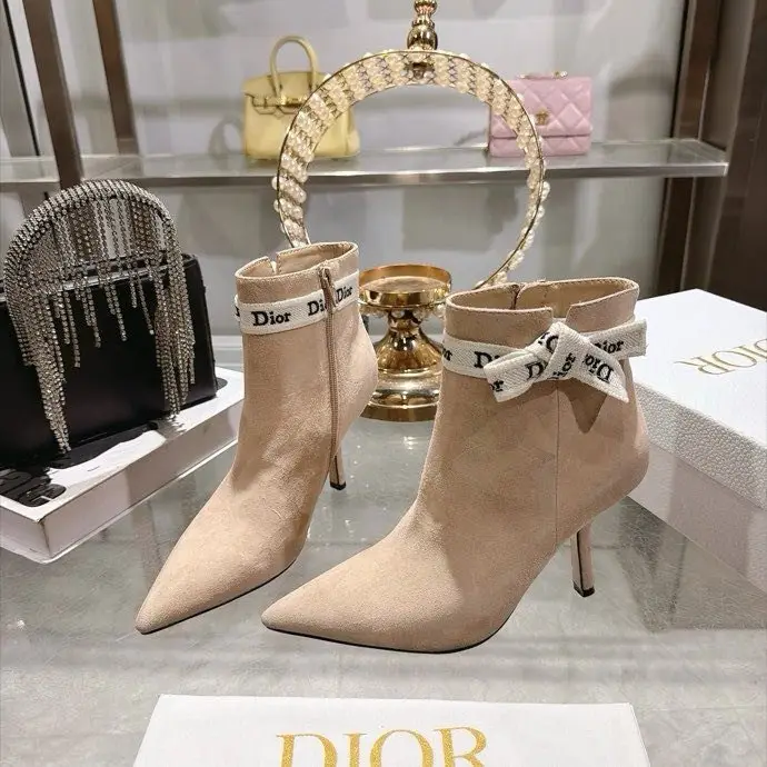 Chanel — Ankle boots Dior J'Adior on heel