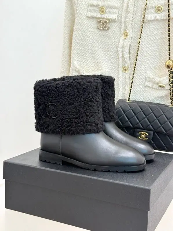 Chanel — Ботильйони хутряні зимові жіночі