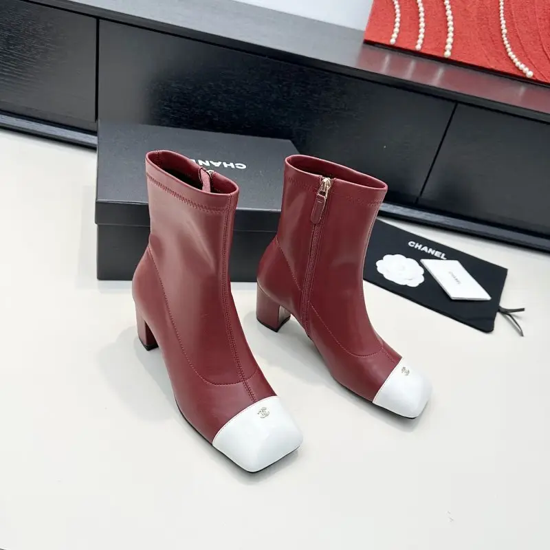 Chanel Ankle boots leather women's — Photo 1