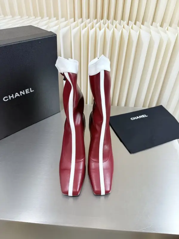 Chanel — Ботильоны кожаные женские