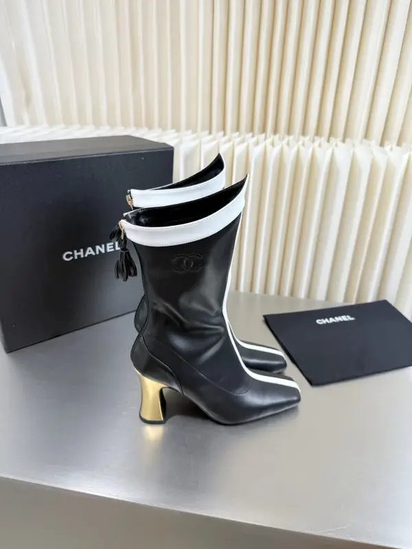 Chanel Ботильоны кожаные женские — Фото 2