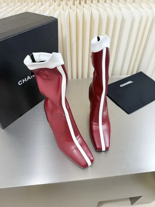 Chanel Ankle boots leather women's — Photo 3