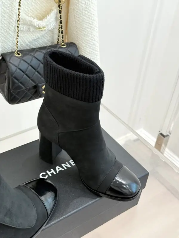 Chanel Ботильоны кожаные женские — Фото 3