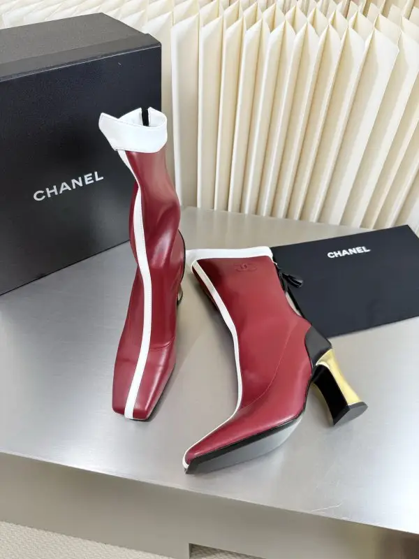 Chanel Ankle boots leather women's — Photo 4