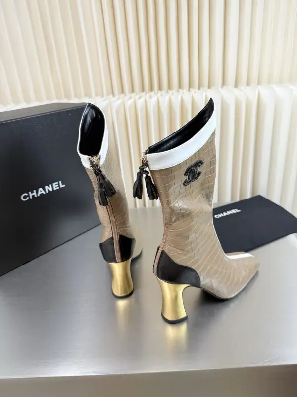 Chanel Ankle boots leather women's — Photo 5
