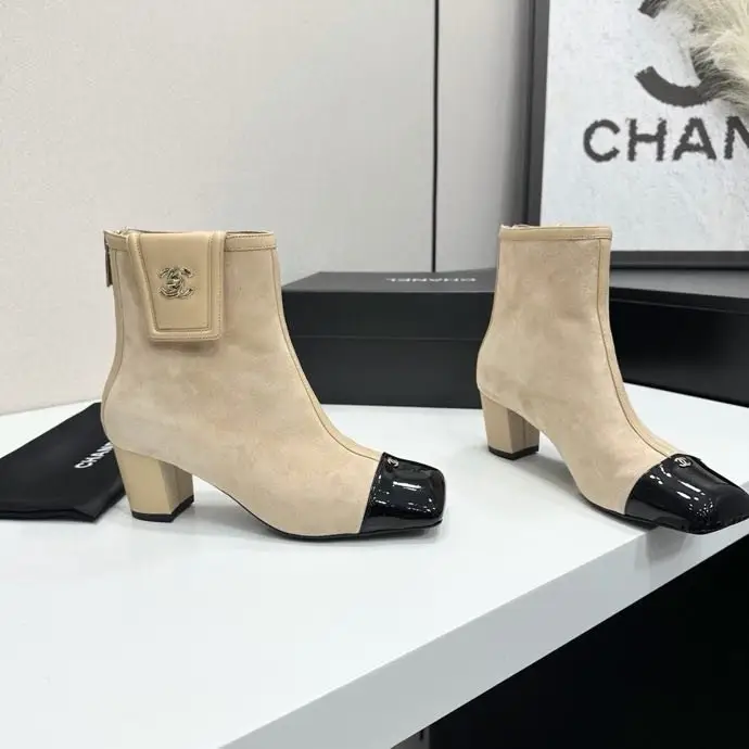 Chanel — Ботильйони