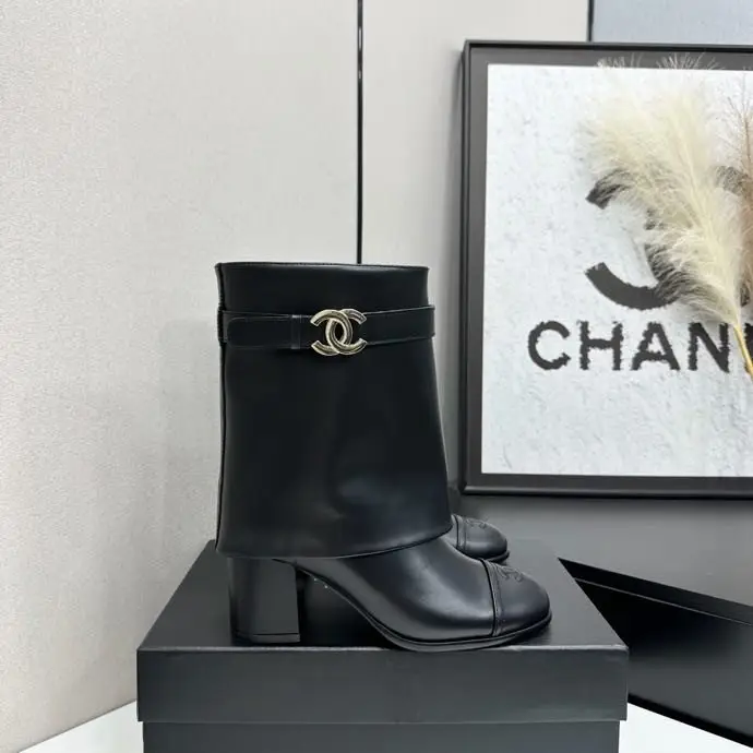 Chanel — Ботильоны