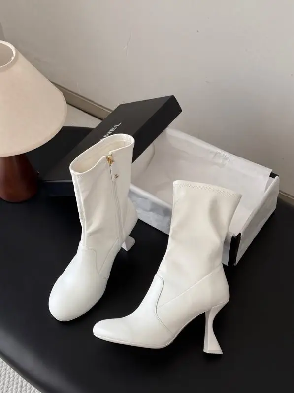 Chanel — Ботильйони