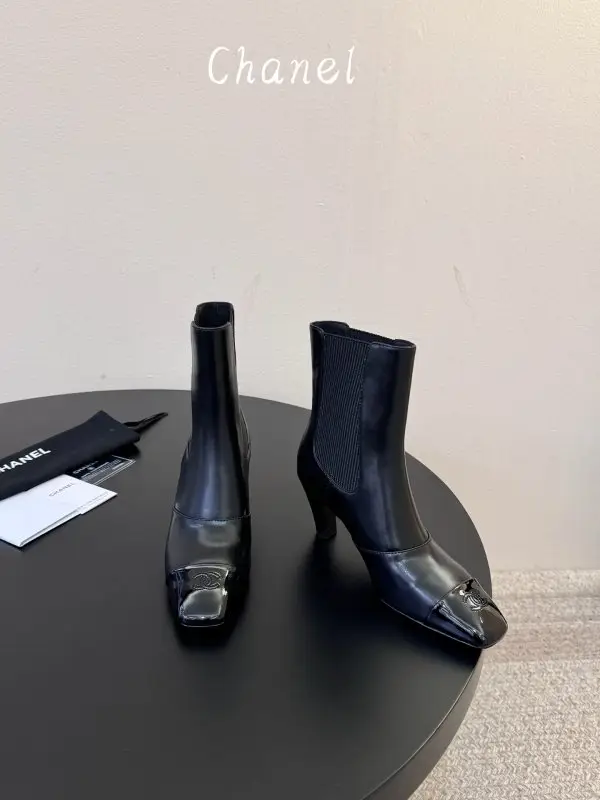 Chanel — Ботильйони