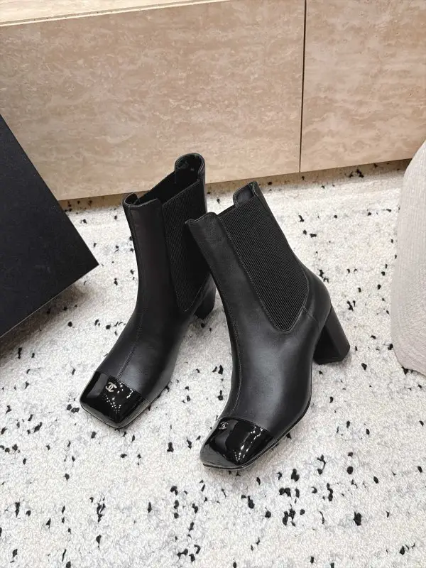 Chanel Ankle boots — Photo 3