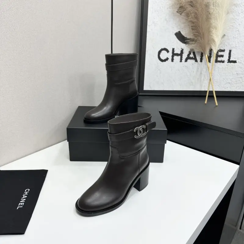 Chanel Ankle boots — Photo 4