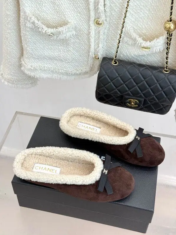 Chanel Балетки на меху женские — Фото 3