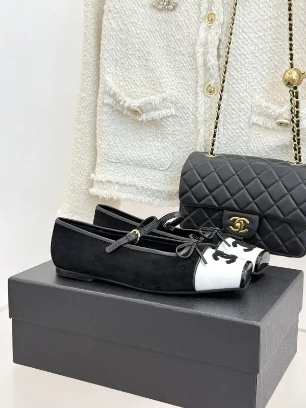 Chanel — Балетки жіночі
