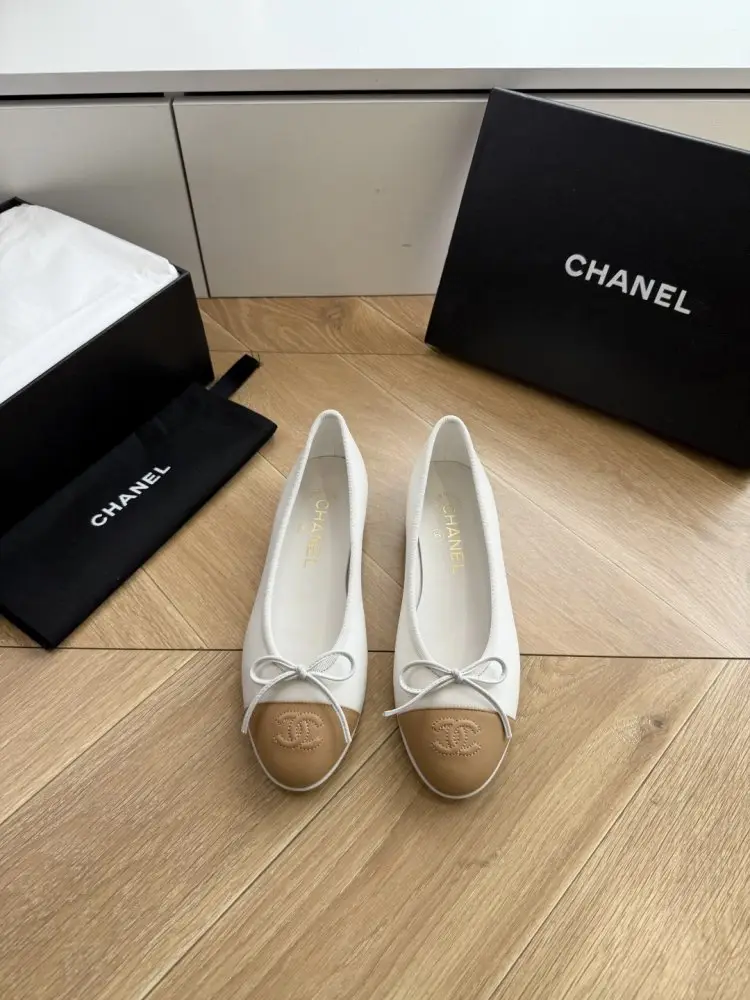Chanel — Ballet shoes