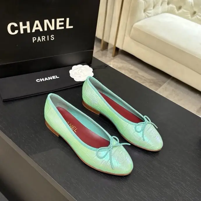 Chanel — Ballet shoes