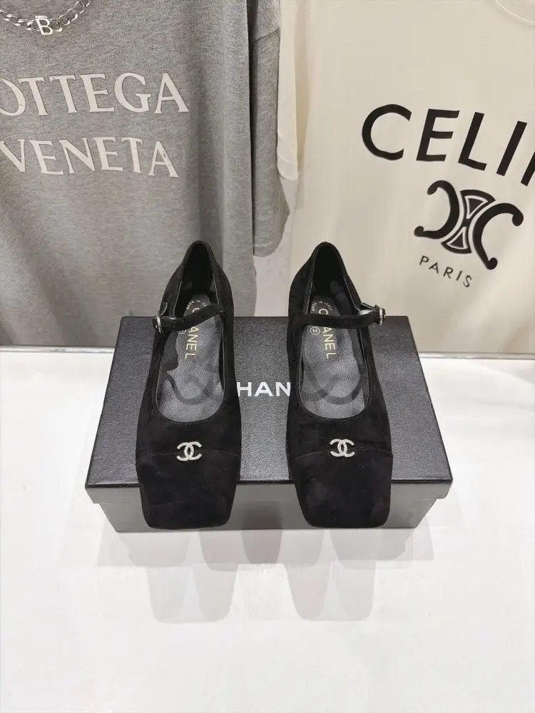 Chanel — Ballet shoes