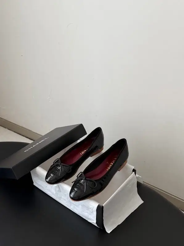 Chanel — Ballet shoes