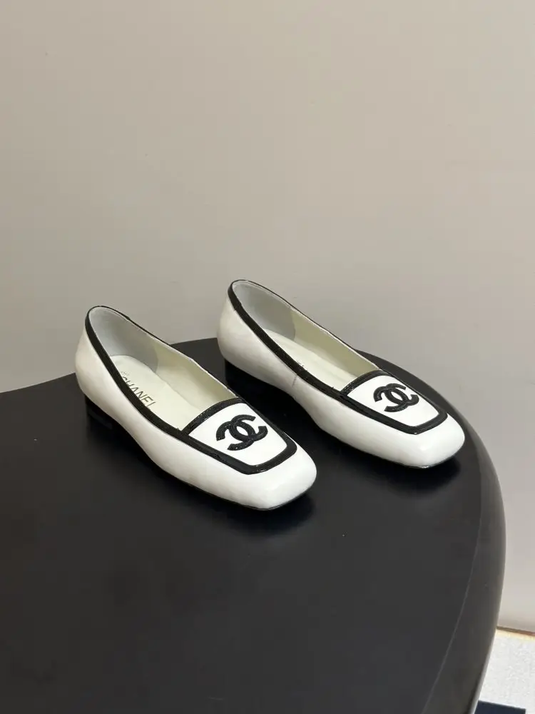 Chanel — Ballet shoes