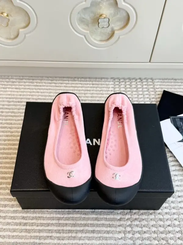 Chanel — Балетки
