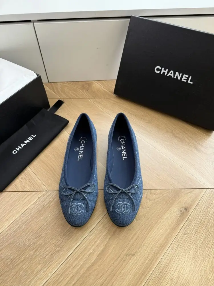 Chanel — Балетки