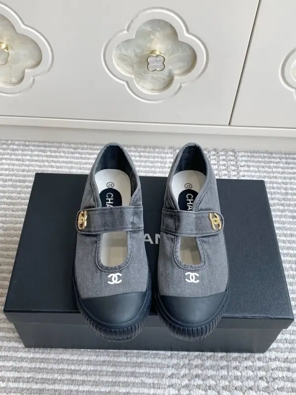 Chanel — Балетки