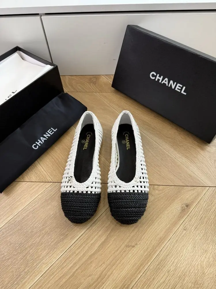 Chanel — Балетки