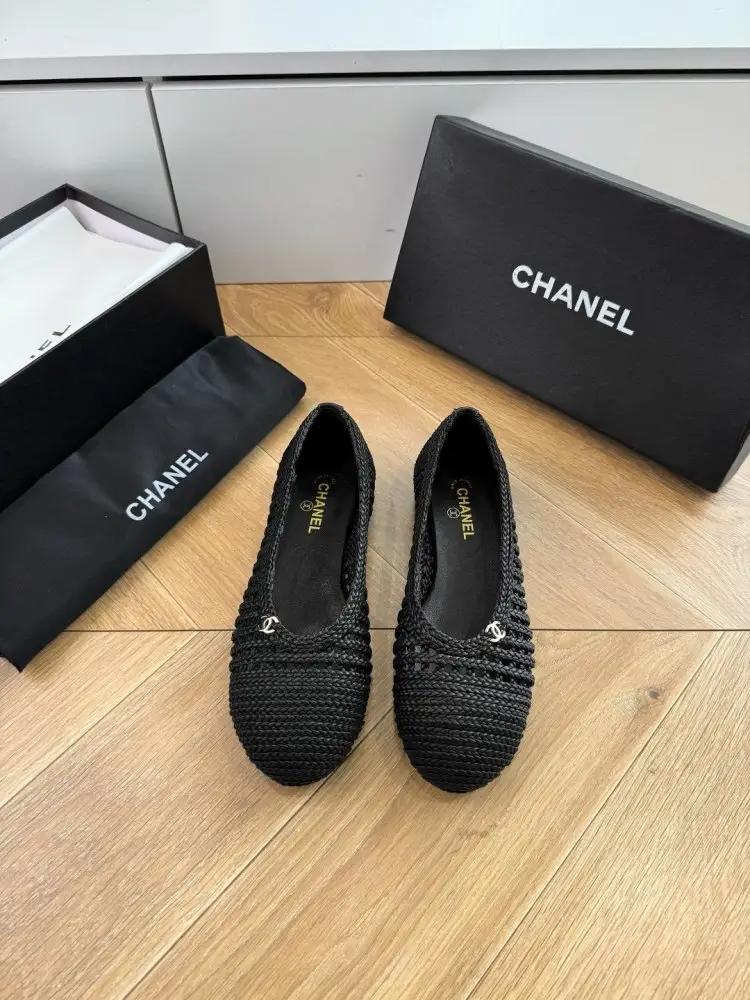 Chanel — Балетки