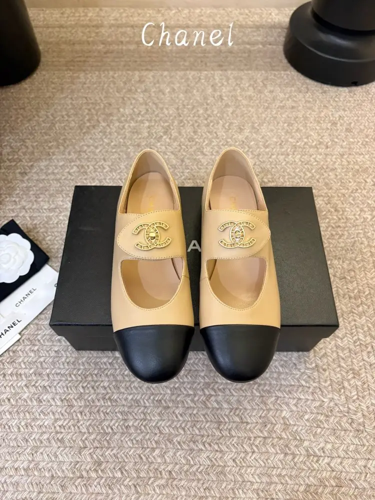 Chanel — Балетки