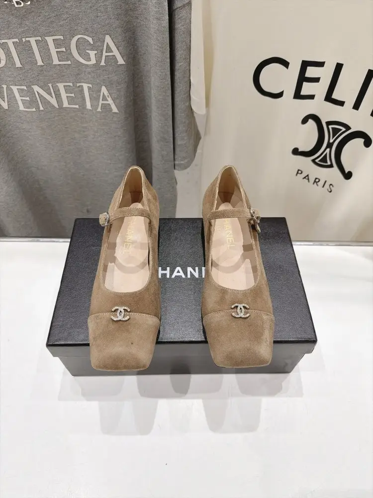 Chanel — Балетки