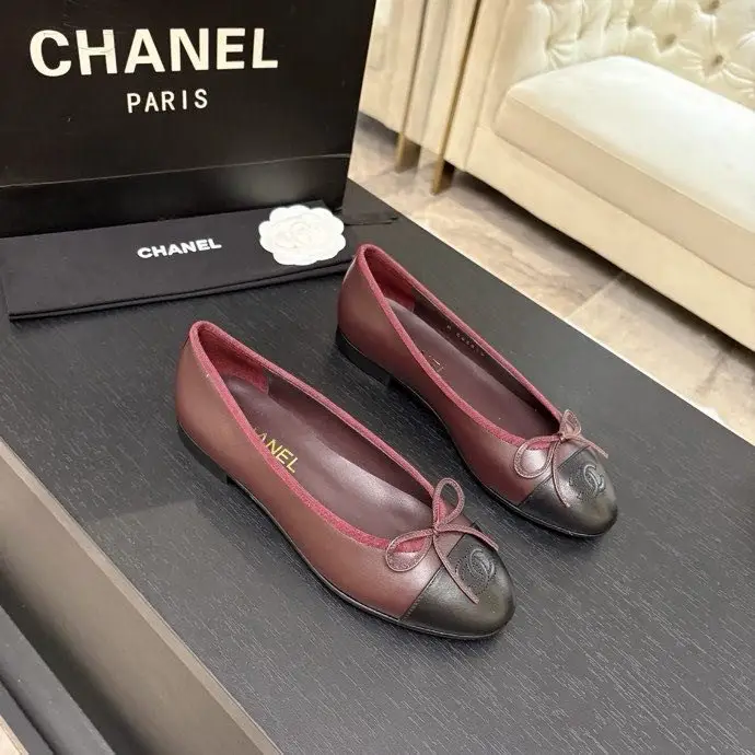 Chanel — Балетки
