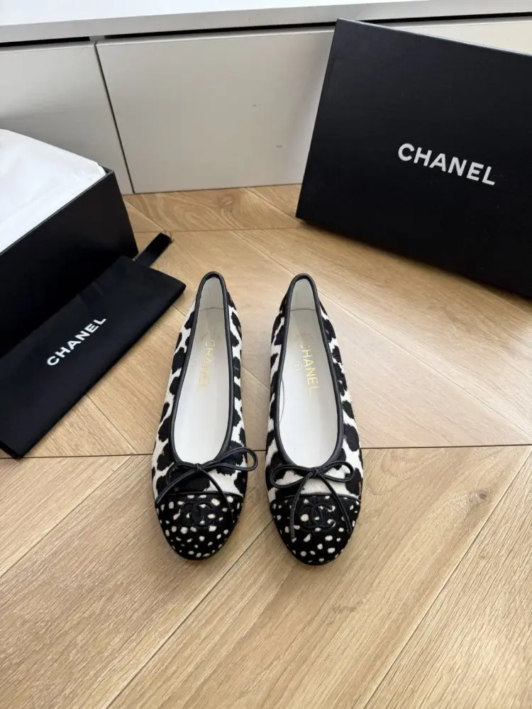 Chanel — Балетки