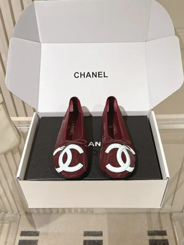 Chanel — Балетки