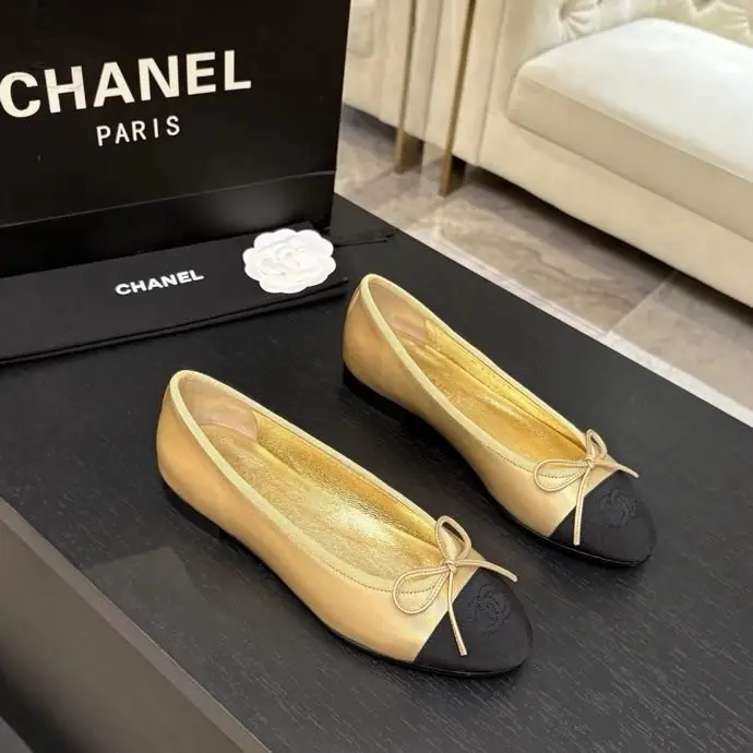 Chanel — Балетки