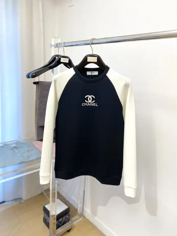 Chanel — Кофта чоловіча