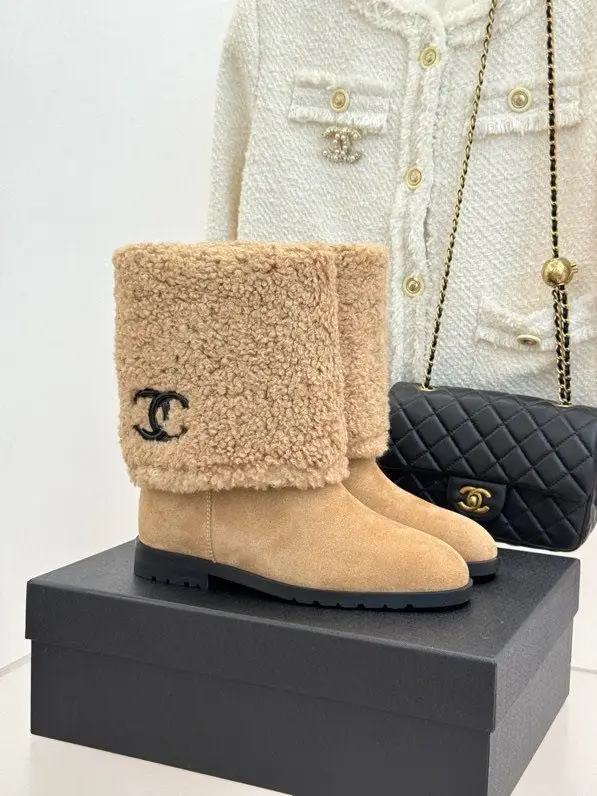 Chanel — Чоботи хутряні зимові жіночі