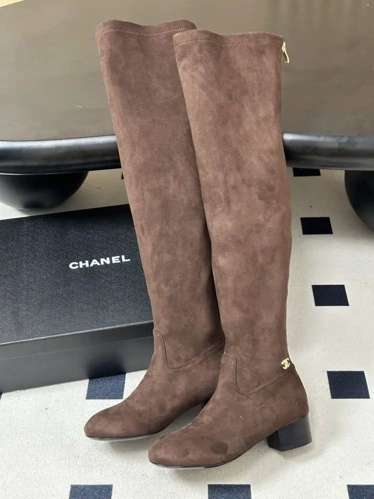 Chanel Чоботи ботфорти жіночі — Фото 4