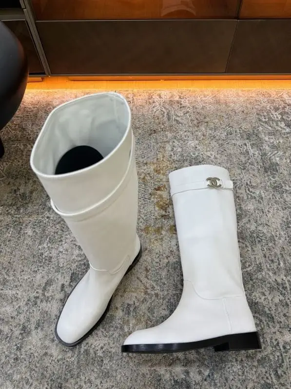 Chanel Boots leather women's — Photo 1