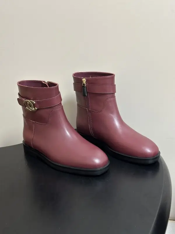 Chanel — Ботинки кожаные женские