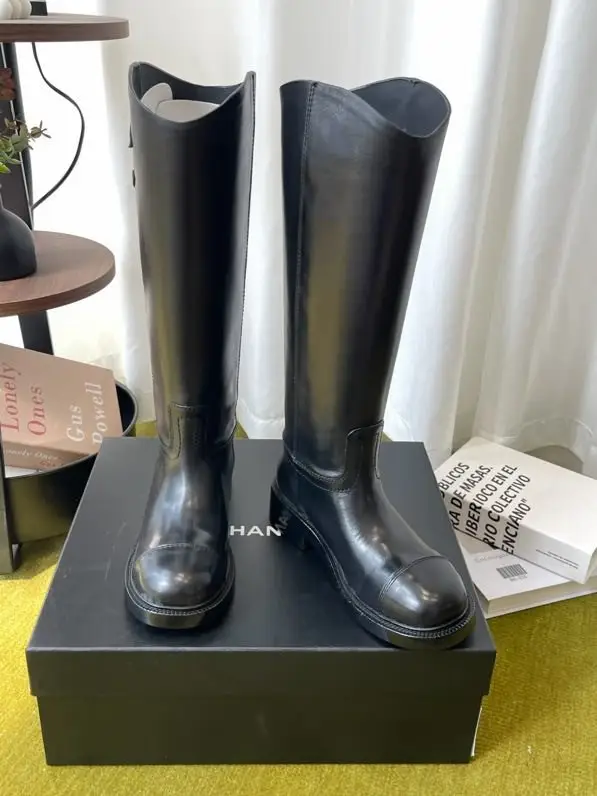 Chanel Boots leather women's — Photo 1