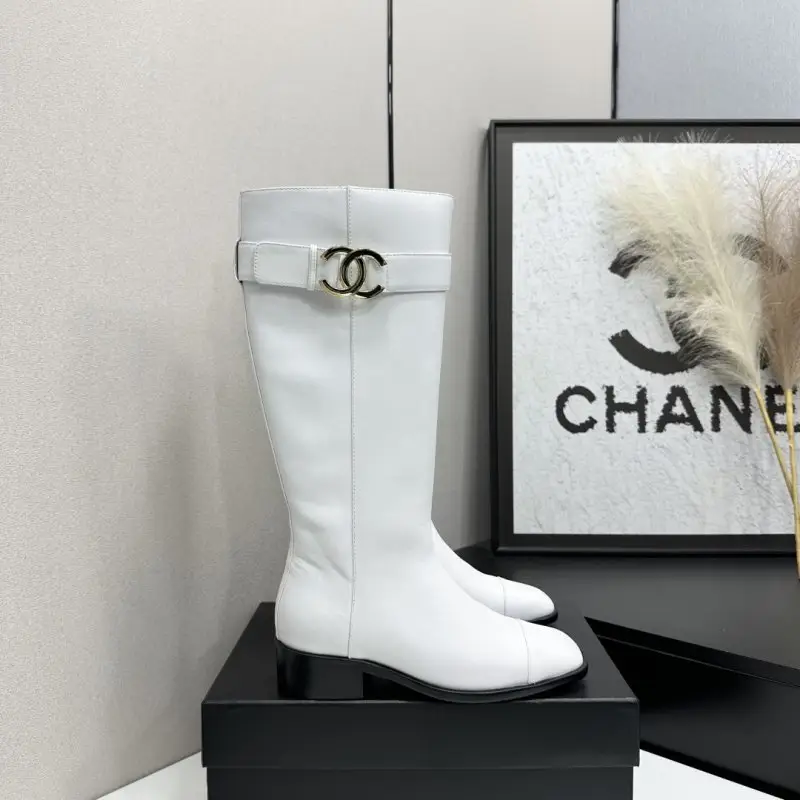 Chanel — Чоботи шкіряні жіночі