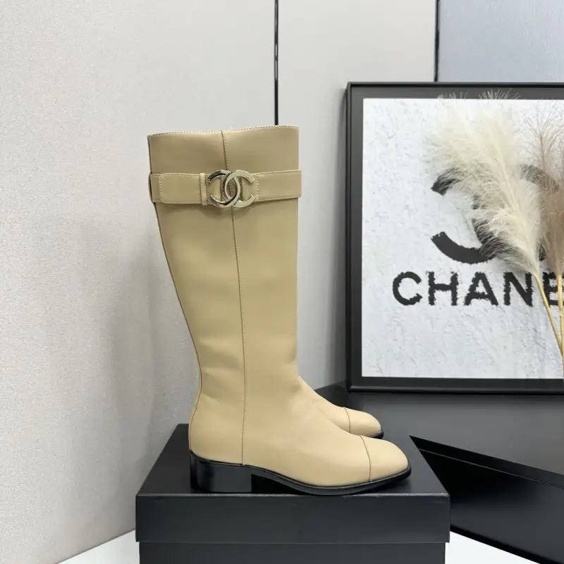 Chanel — Чоботи шкіряні жіночі